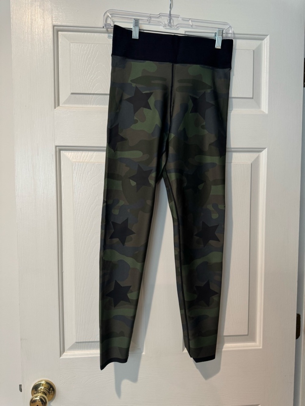 ultracor Camouflage Star Print Leggings in Green and Black